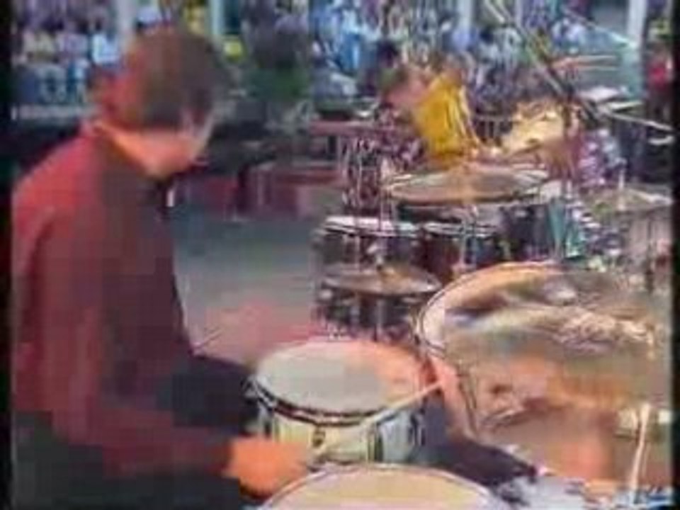 Charly Antolini - Pete York - Huub Janssen do battle here