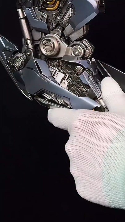 Are you like Ironman hands making.