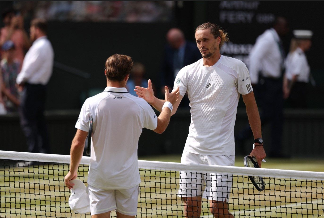 Wimbledon : Alexander Zverev v Arthur Fery