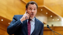Óscar Puente tuitea insultos contra Feijóo mientras España llora a las víctimas del incendio mortal de Los Gallardos