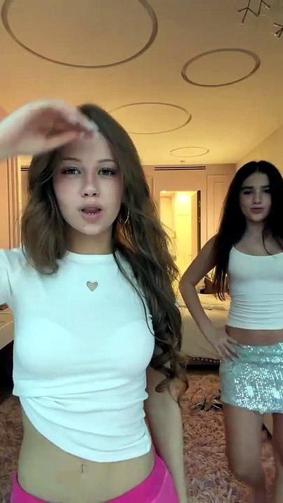 Amazing Dance Moves | Beautiful Girl Dancing