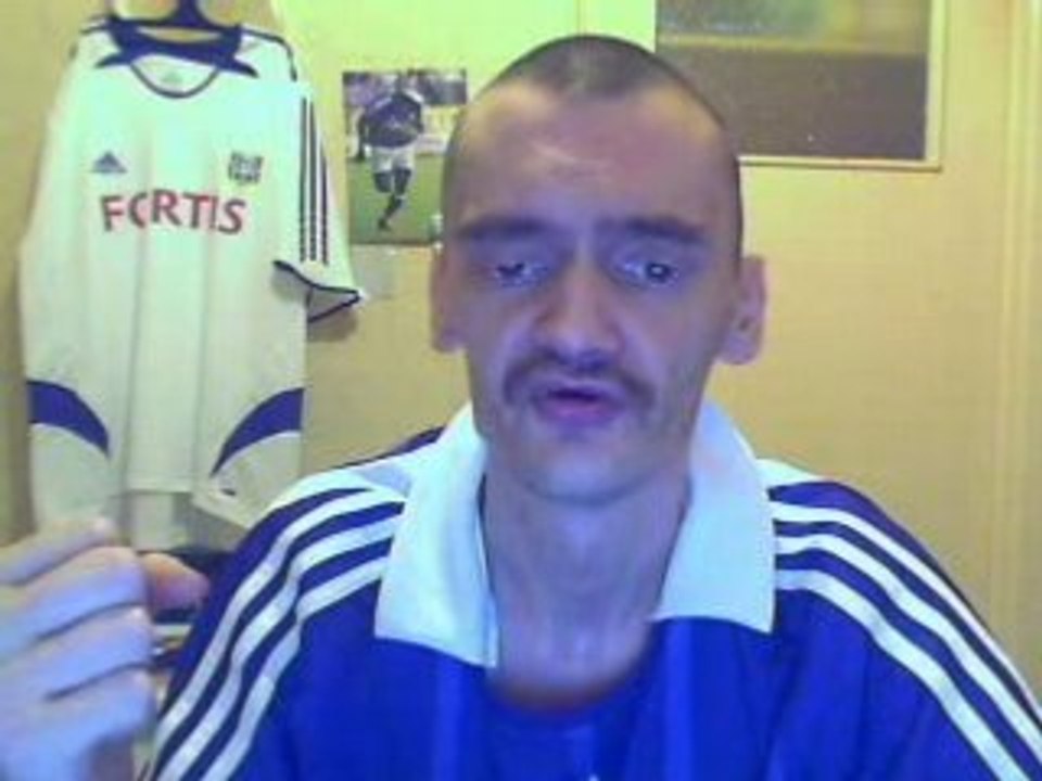 Raymond Domenech reste coach de france