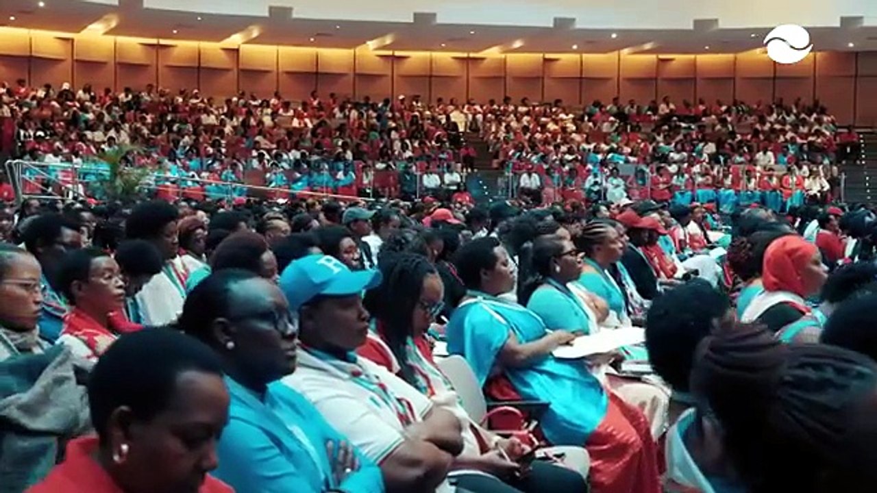Niba urabukwa iby’ahandi ugata n’urwo wambaye ntumpeho || Madamu Jeannette Kagame ku muryango