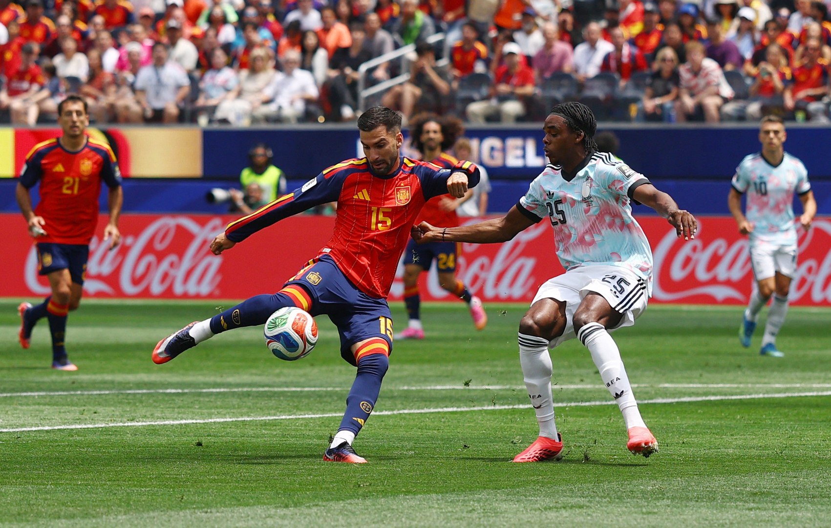 Burrull y la mano de Ngoy: "Es dudosa, pero no es penalti"