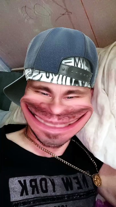 1000008163