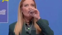 Le mille facce di Giorgia meloni