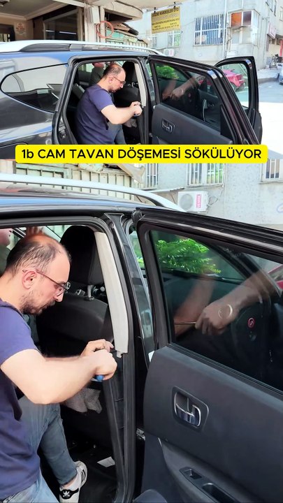 1b Sunroof Cam Tavan Döşeme Değişimi Cam Tavanı Kırmadan Söküyor 50 Yıllık Bülent Usta Telefon 🢃
