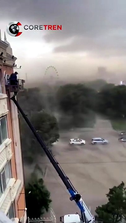 A massive dust storm has reportedly swept across Shymkent, Kazakhstan.
