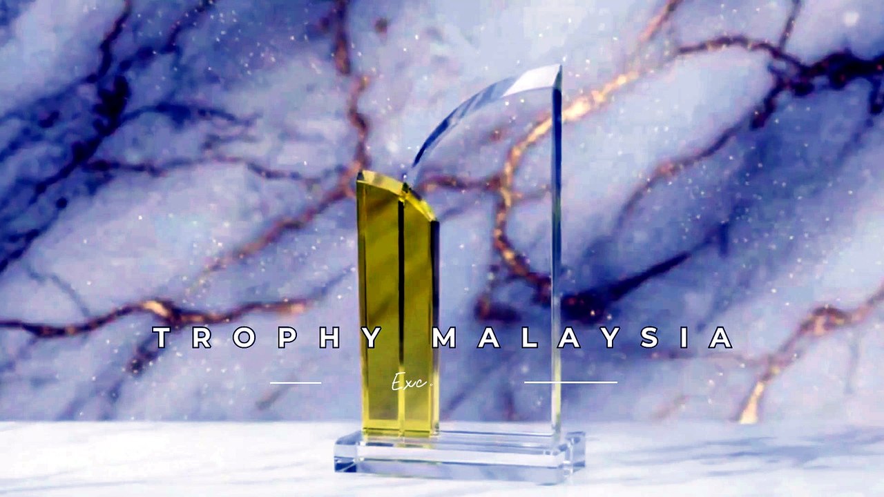 Yellow Crystal Trophies at Trophy-World Malaysia | Custom Trophies & Plaques Supplier