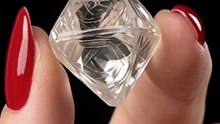 ATLAS DAS GEMAS - DIAMANTE