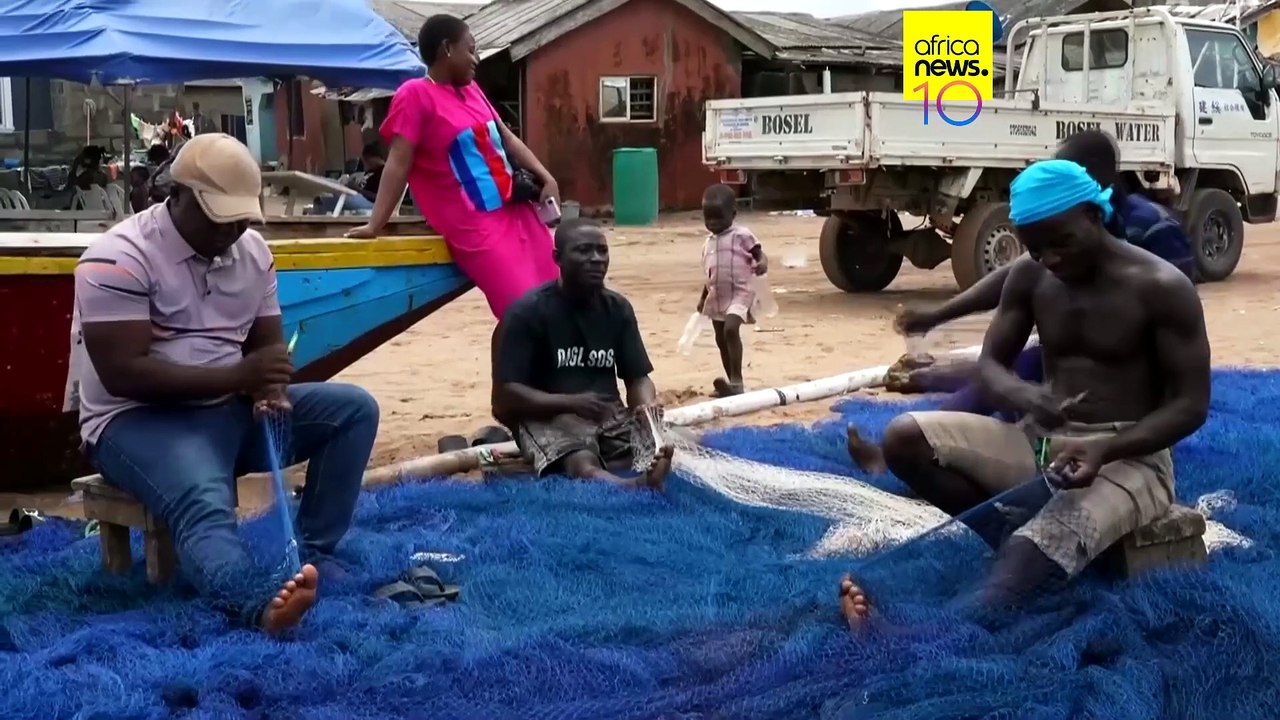 Nigeria’s eroding Orimedu coast threatens homes...