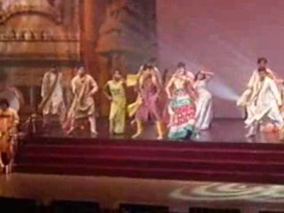 BHARATI BOLE CHUDIYAN