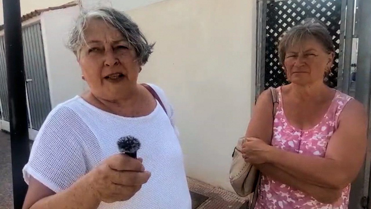 Así fue la agónica evacuación de los vecinos de Bédar: "Teníamos las llamas a 200 metros, la Policía fue avisando casa a casa"