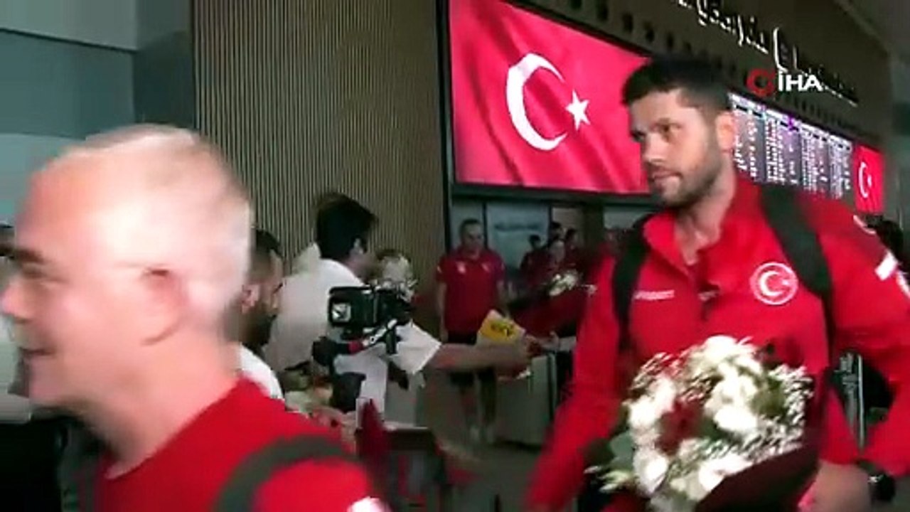 Okyanus Koleji Kız Voleybol Milli Takımı dünya ikincisi oldu | Ajansspor | IHA