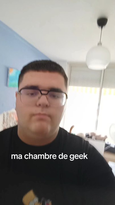 Mon room tour dans ma chambre de geek