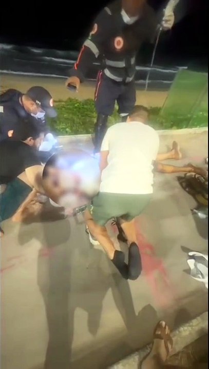 Idoso de 70 anos tem traumatismo craniano após acidente com patinete elétrico na orla de Maceió