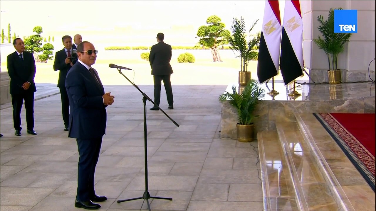 الرئيس السيسي يعرب عن اعتزازه وتقديره لما قدمه المنتخب من أداء مشرف في كأس العالم 2026