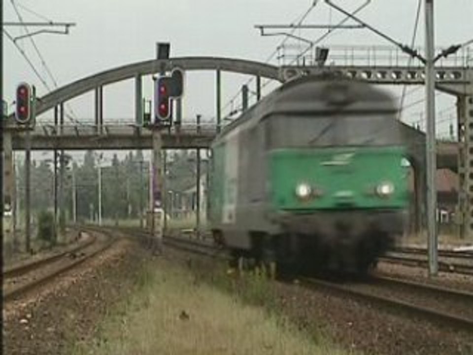 268.467317-313987-14H15-AMIENS-LENS-LU02JUIN08-ALBERT(80)