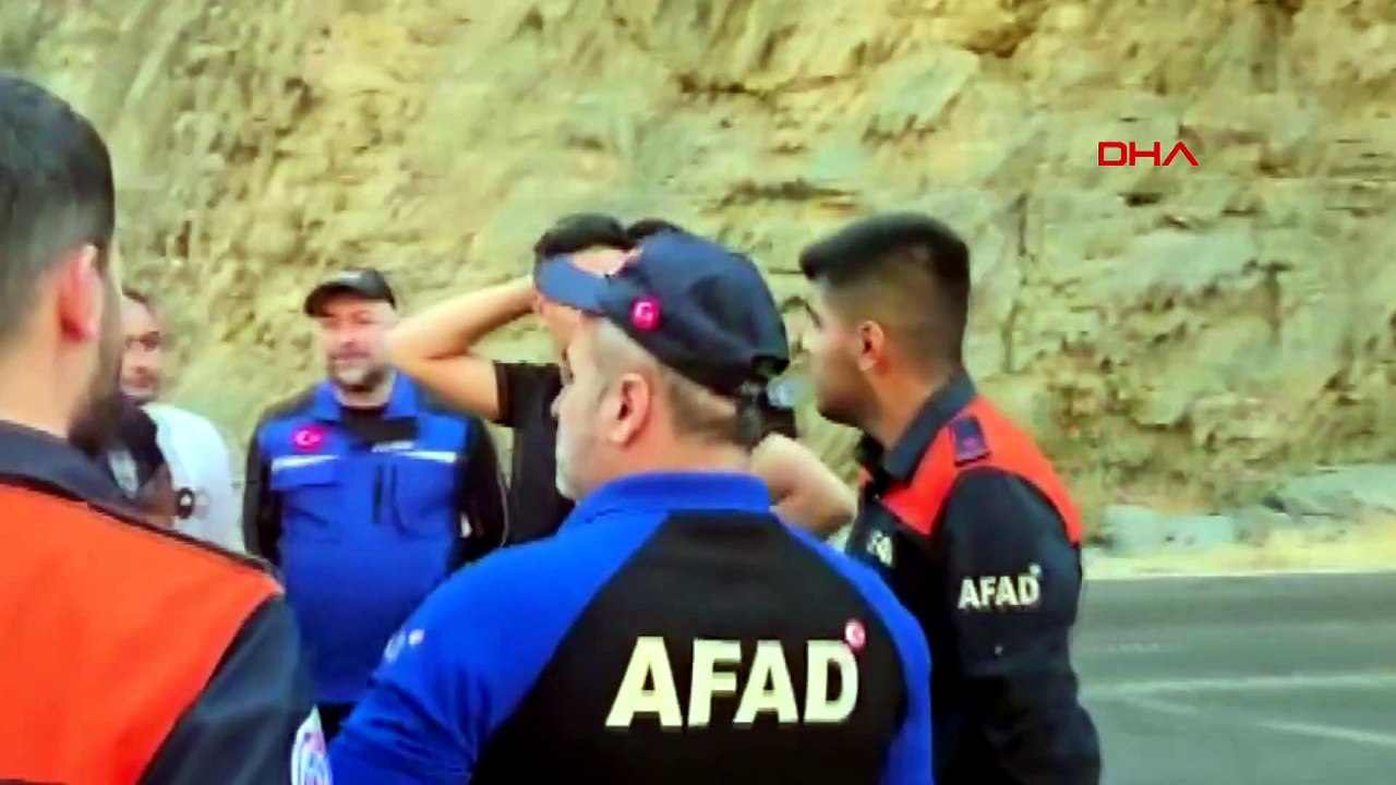 Beytüşşebap İlçesinde Kayıp Erkan'ı Arama Çalışmaları 3'üncü Gününde