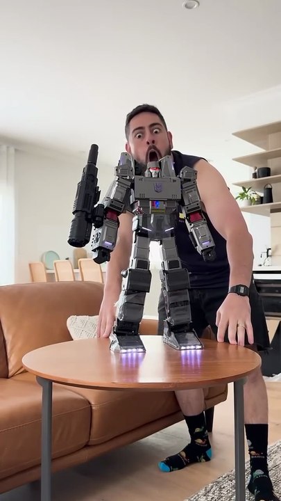 Robosen MEGATRON 40th Anniversary Robot Unboxing! 🤖👑 G1 Auto-Converting Beast!