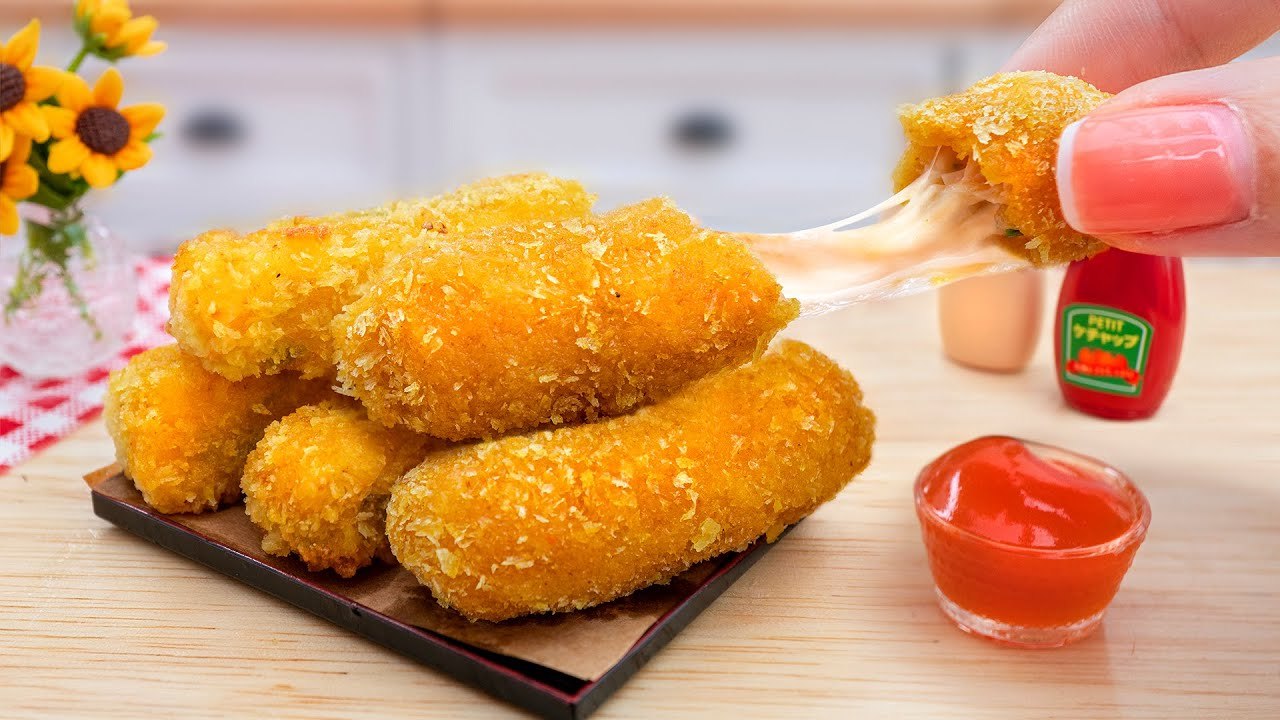So Yummy Cook Mozzarella Cheese Sticks in Miniature Kitchen 🧀 BBQ Fried Chicken Sticks Recipe Idea
