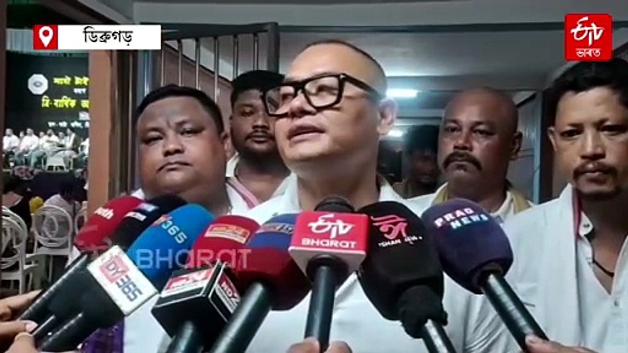 জুবিন গাৰ্গৰ ফটো অঁকাক লৈ চৰকাৰে লোৱা সিদ্ধান্ত মানি নলয় সদৌ টাই আহোম ছাত্ৰ সন্থাই