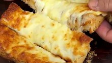 Extra cheesy garlic bread