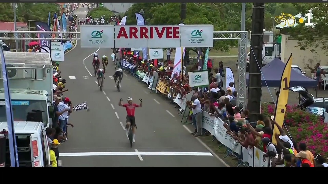 Tour cycliste de la #Martinique Belle victoire de la #Guadeloupe avec Benjamin Leny