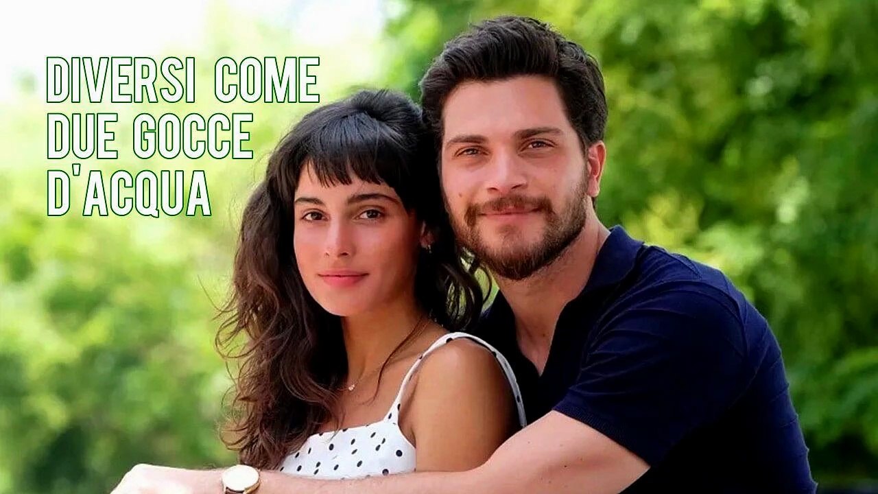 Diversi come due gocce d'acqua (2022) (commedia/romantico) HD