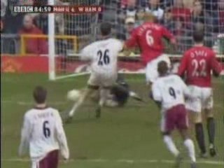 Fabien barthez compilation: manchester, marseille, monaco...