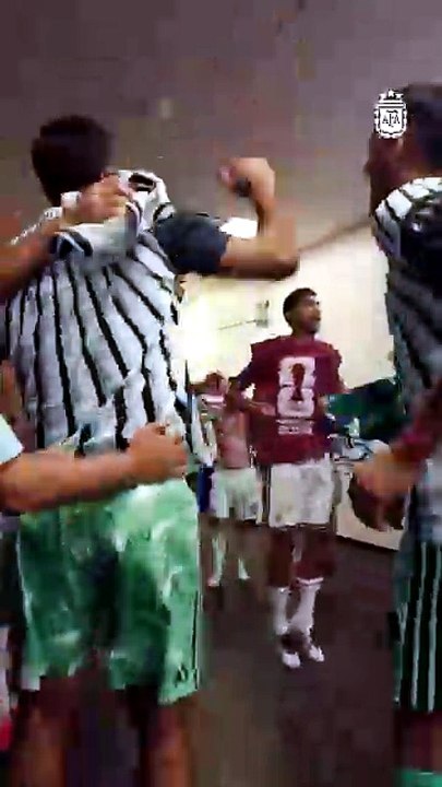 Argentina, super festa negli spogliatoi con il coro dedicato a Maradona