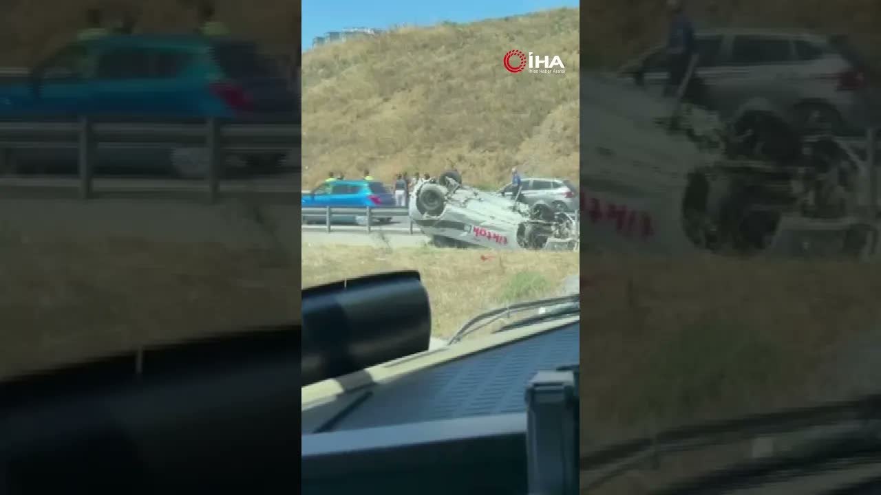 Başakşehir'de kontrolden çıkan otomobil bariyerlere çarpıp takla attı