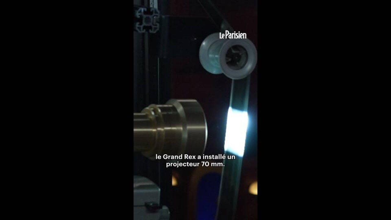 Le Grand Rex installe un imposant projecteur 70 mm pour « L'Odyssée » de Nolan