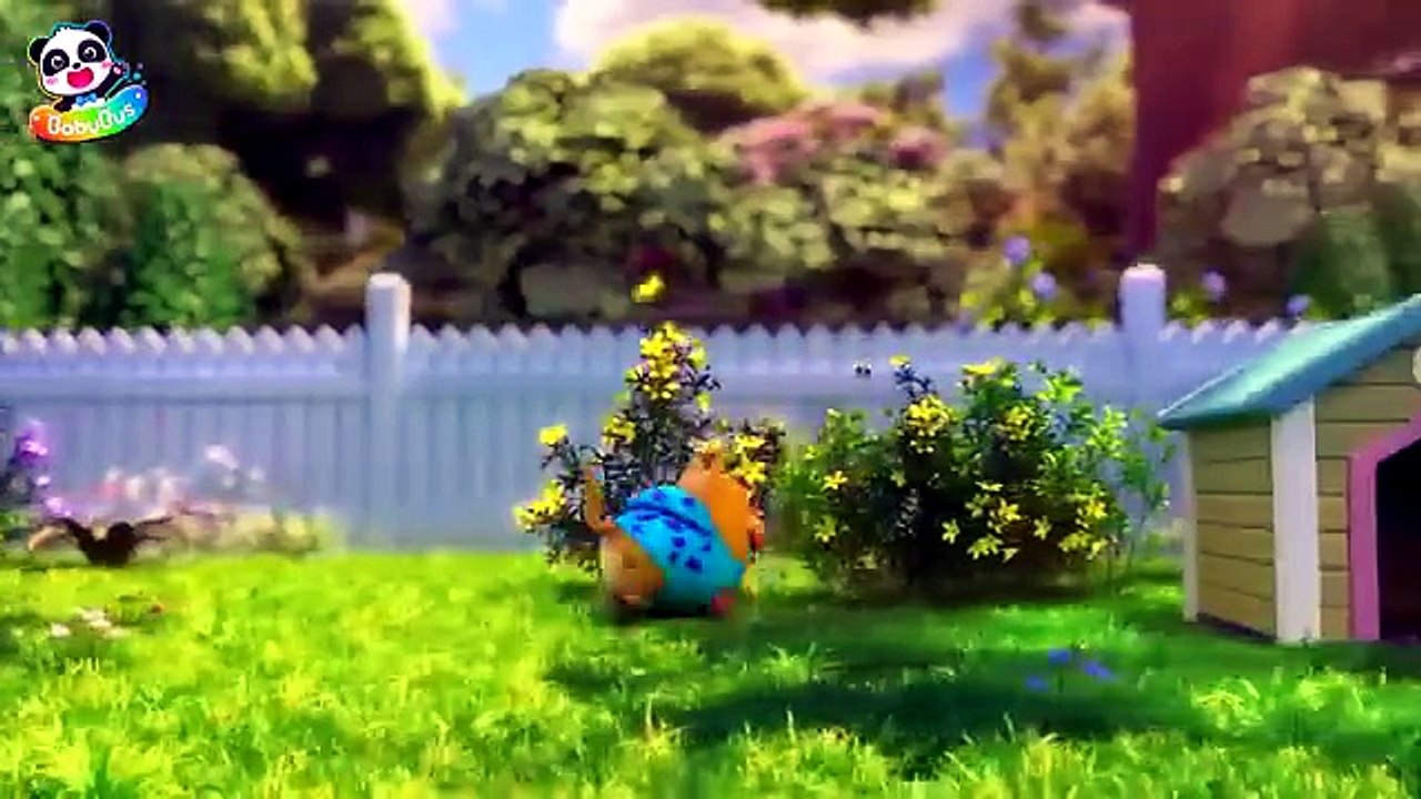 Lola the Cow Song _ La Vaca Lola _ Learn Colors _ Farm Animals _ Nursery Rhyme & Kids Song _ BabyBus