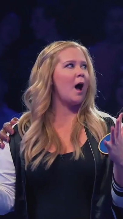 Amy Schumer Catches Fire in Fast Money on Celebrity Family Feud