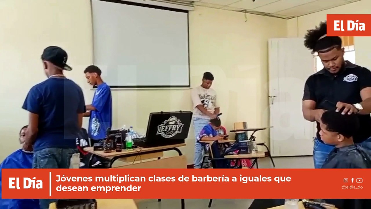 Jóvenes multiplican clases de barbería a iguales que desean emprender