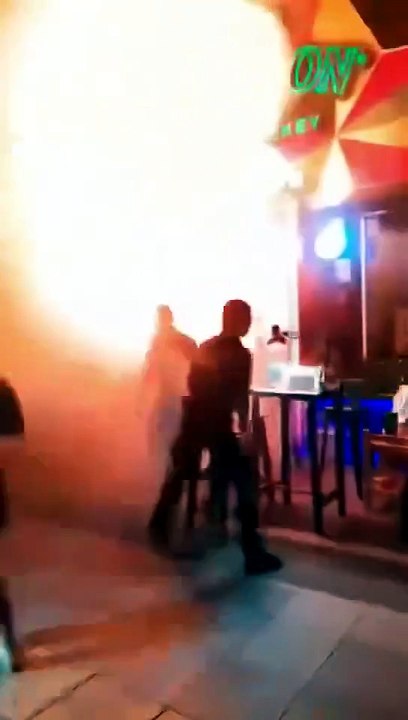 Tayland'da barda yangın: En az 27 kişi yaşamını yitirdi