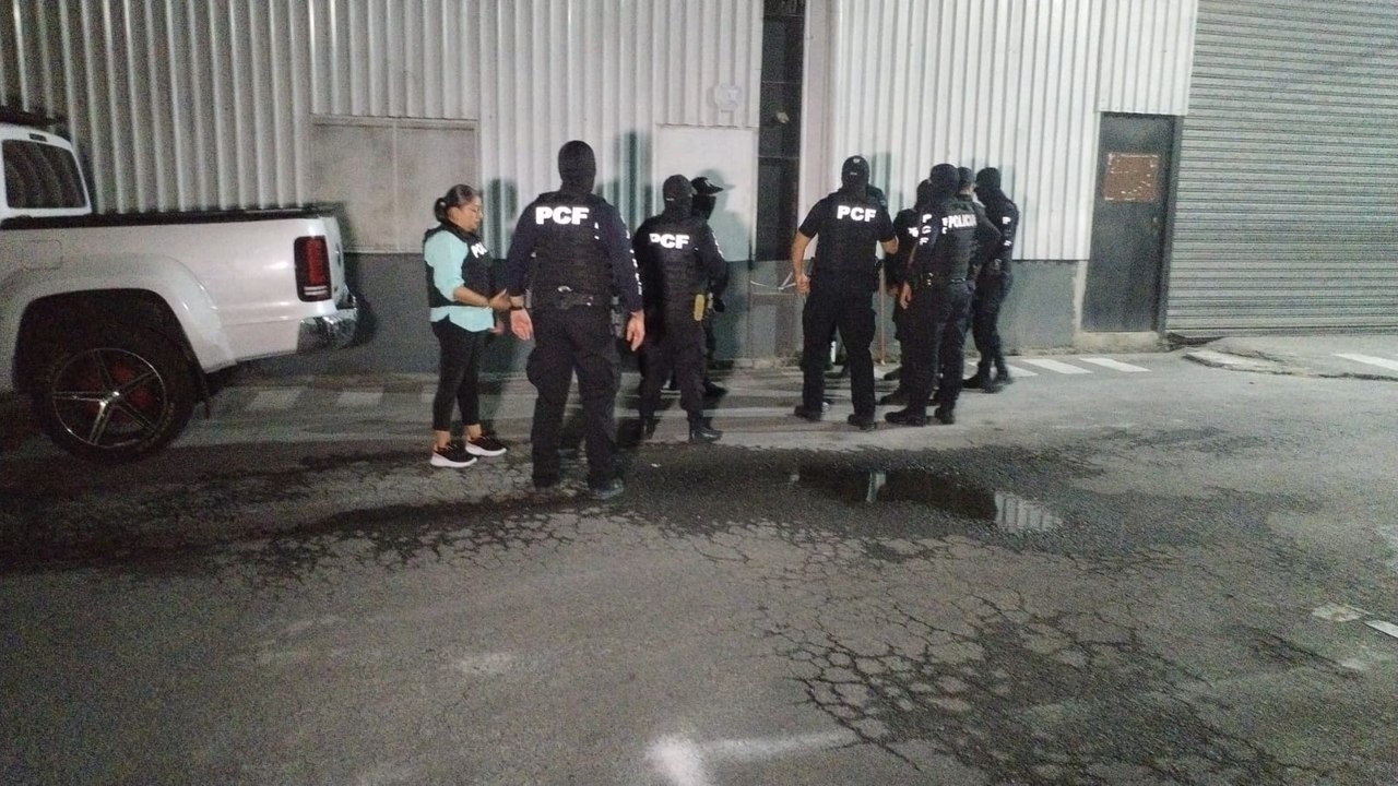 tn7-Denuncia anónima alerta a Policía de bodega con 22 millones de cigarrillos de contrabando