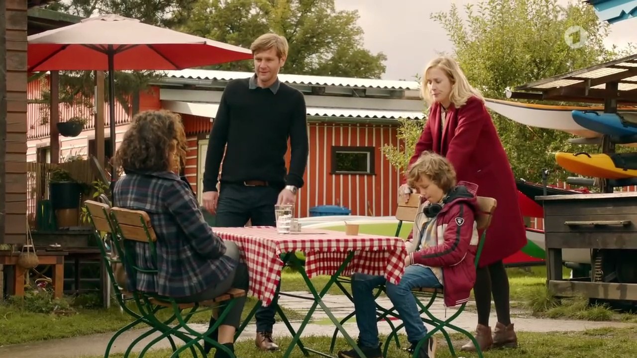 Neben der Spur ist auch ein Weg (Ganzer Film Komödie)
