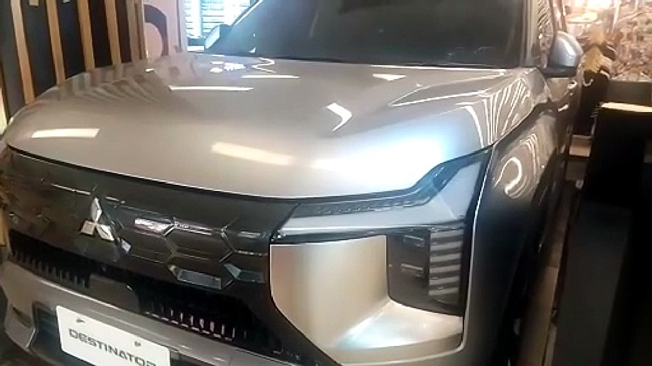 Mitsubishi Destinator Ultimate In Indonesia