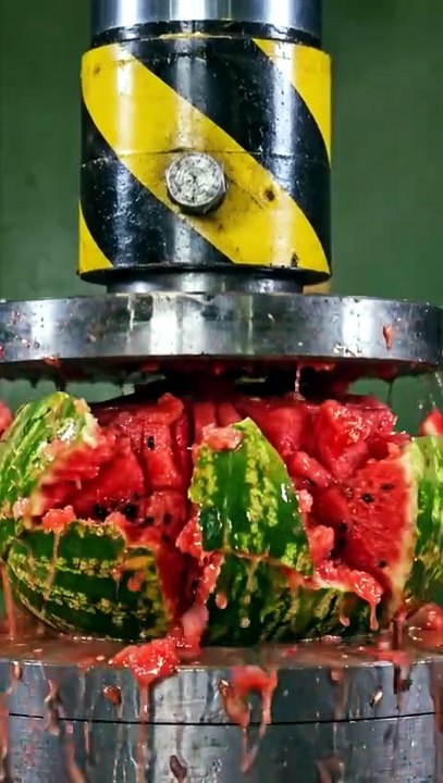 Hydraulic Press vs Watermelon 🍉 | #Satisfying Crush #ASMR
