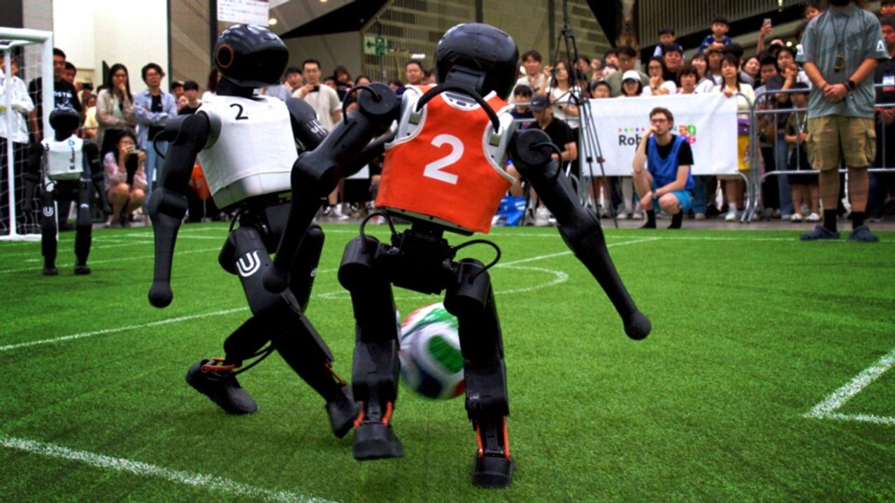 So spielen die neuen alten Roboter-Fußballweltmeister aus Deutschland