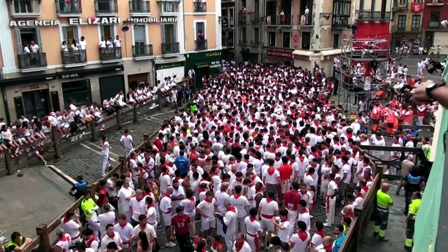 Vea el Encierro Completo de los Miura en San Fermín