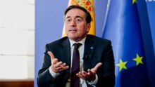 Albares pide a Feijóo que desautorice a Rajoy tras sus palabras "intolerables" sobre la selección de Francia