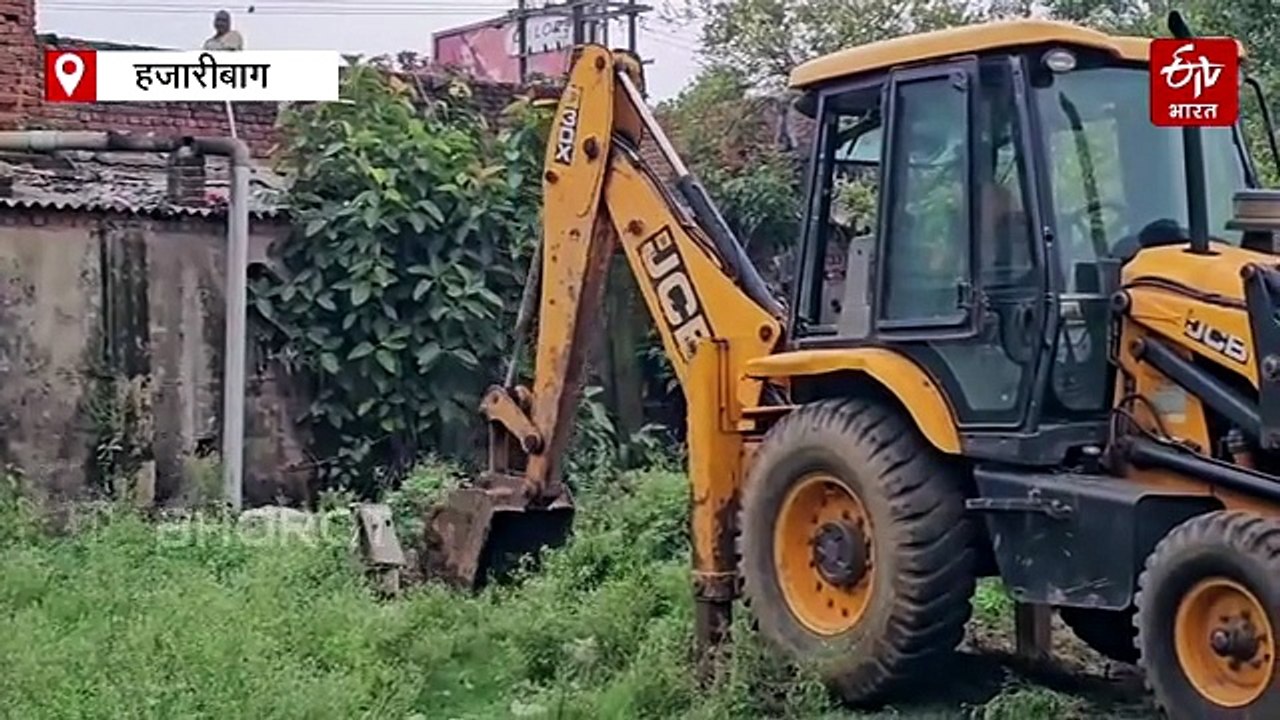 हजाहीबाग स्टेडियम के शौचालय का हाल बेहाल, स्टेडियम में अंतरराष्ट्रीय खिलाड़ी अनुष्का कुमारी करती है प्रैक्टिस