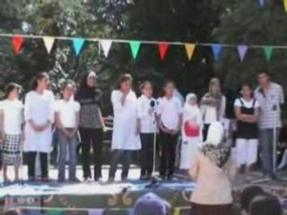 Spectacle des élèves de la mosquée de Lyon 2008 - P1 -