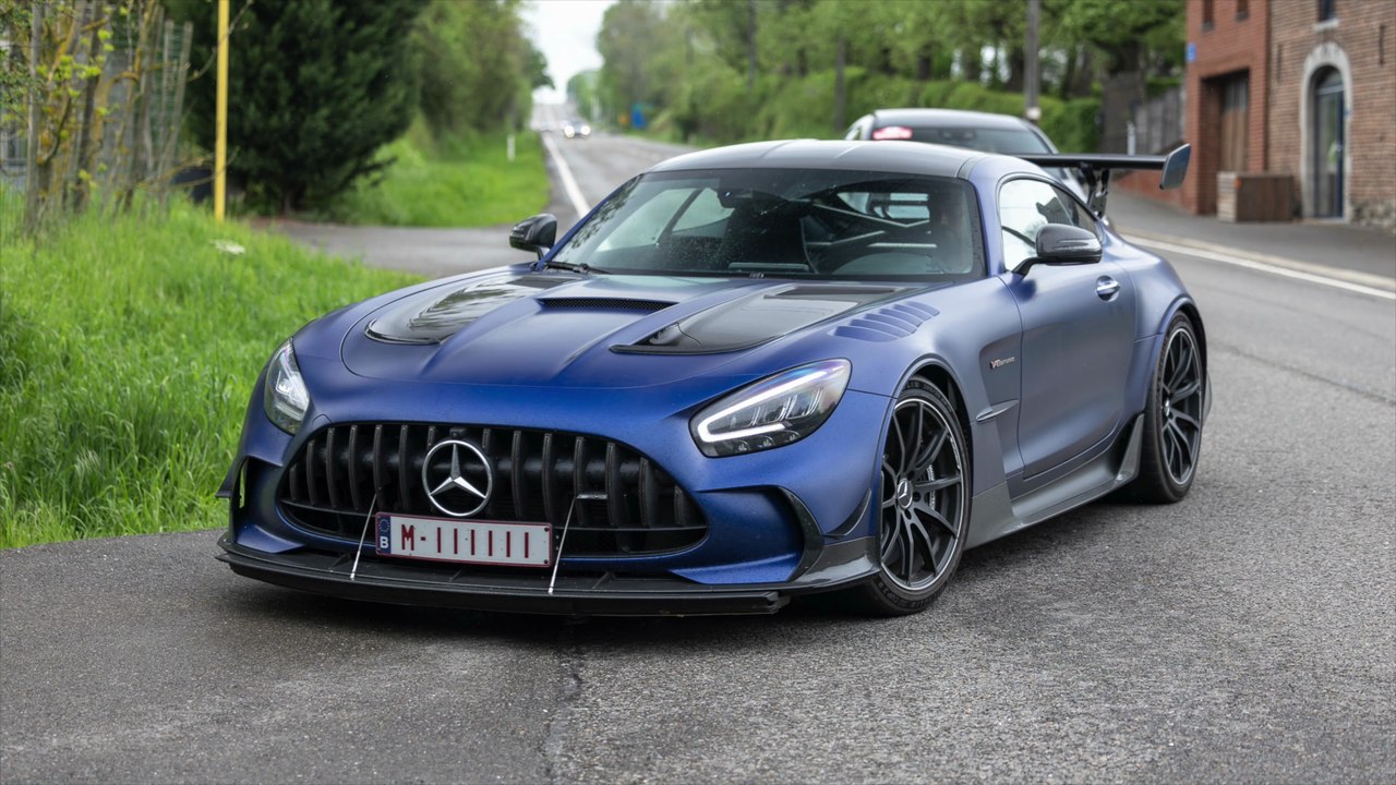 Mercedes AMG GT Black Series with Kline Exhaust - Accelerations & Revs !