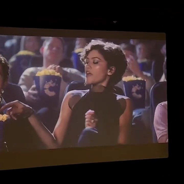 Zendaya et Tom Holland dans une publicité pour « Spider-Man : Un nouveau jour »