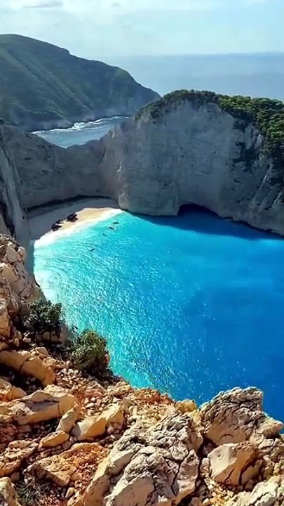 Welcome to Greece’s Bluest Paradise 🌊✨