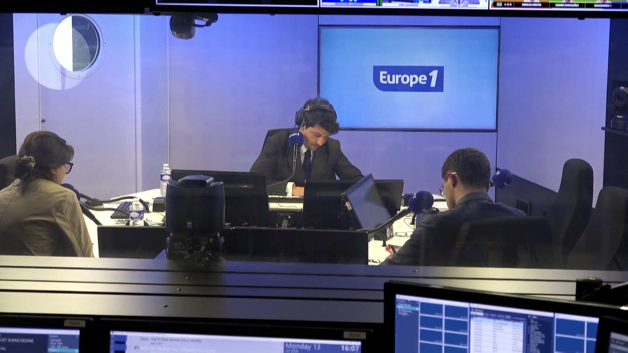 «Au prix du sang s'il le faut» : E. Macron «ne dit pas qui est concerné», déplore Gérard Longuet